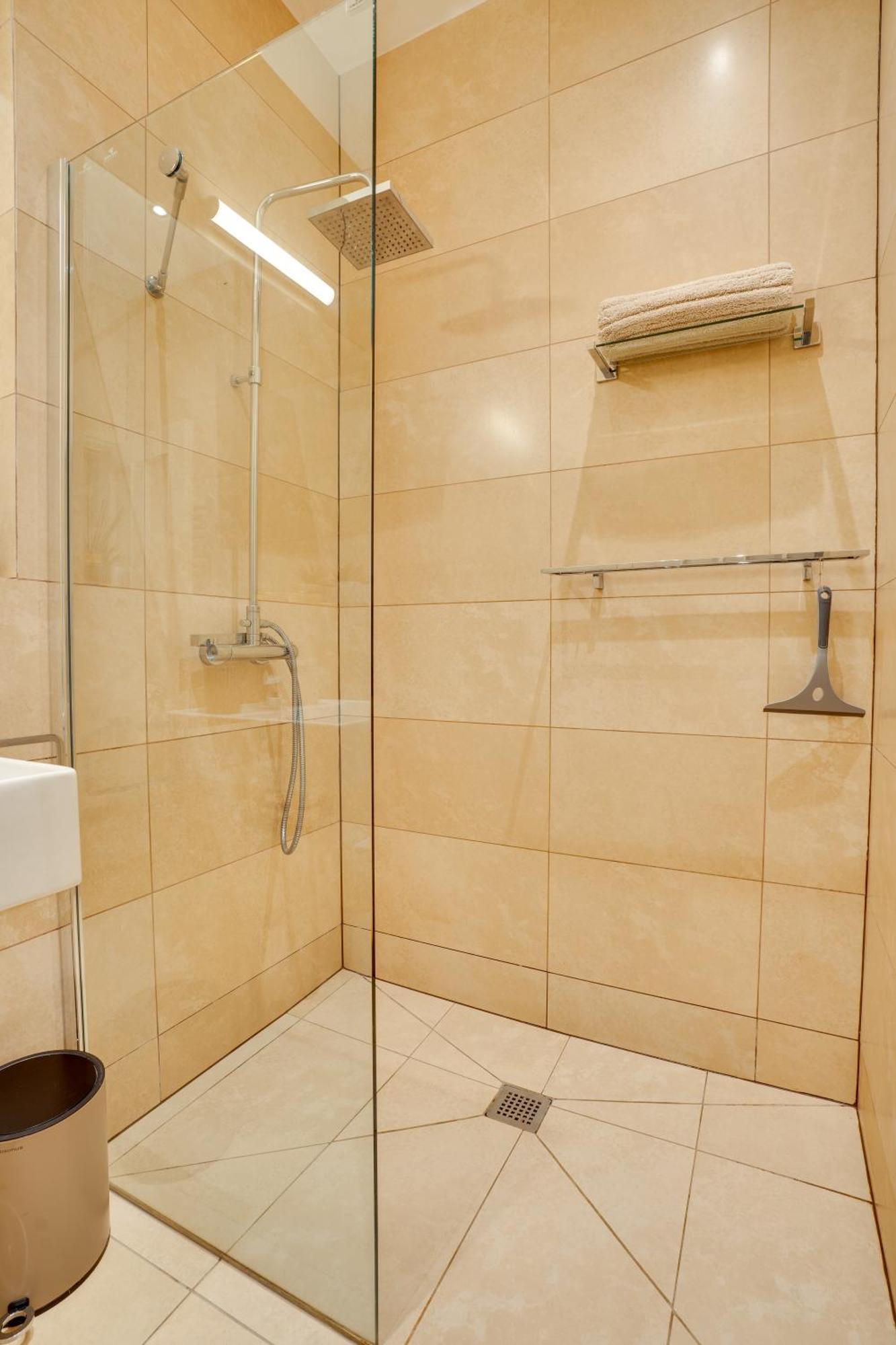 אלנמות' Spence Lodge: Beautiful 2-Bedroom Stone Cottage מראה חיצוני תמונה